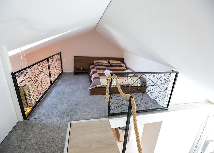 New Lux 아파트 노비사드